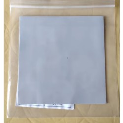 Almohadilla térmica fabricada con silicona conductora para disipar el calor de la controladora KROXNE - 2  