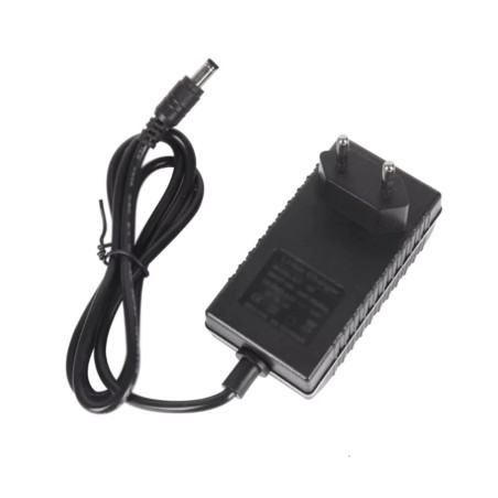 Zariadnoe ustroistvo dlia batarei Navee Easyride 20 E20 E25 Easyride Pro ili analog  - 1 Sovmestimo s samokatami Navee Easyride 