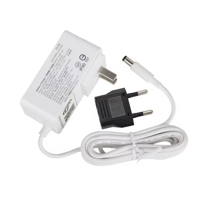 Original lader til Segway C8 C9 C10 C15 C20 E8 E10 E2/E2 Plus 25,2V 1A 24,2W  - 1 
Passer til Segway C8, C9, C10, C15, C20, E8, 