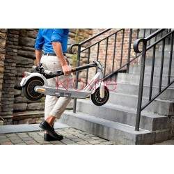 Ninebot KickScooter MAX G30LE II projetado por Segway - autonomia de 40km. Segway - Ninebot - 4 - Chassi mais robusto, mais larg