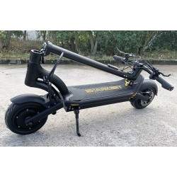Sharkset RS1 - due motori da 1400 W - batteria da 20 Ah - autonomia da 50 a 70 km Sharkset - 1 Sharkset RS1 - due motori da 1400
