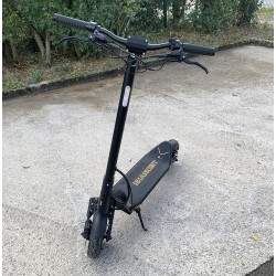 Sharkset RS1 - kaksi 1400 W moottoria - 20ah akku - kantama 50-70 km Sharkset - 4 Sharkset RS1 - kaksi 1400 W moottoria - 20ah a