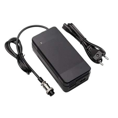 Lader for scooter eller elsykkel 54,6v 2A - 48v - GX16 kontakt  - 1 Lader for scooter eller elsykkel 54,6v 2A - 48v - GX16 konta