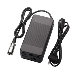 Ładowarka 54,6v 4A do roweru elektrycznego lub hulajnogi elektrycznej - moc 219W  - 1