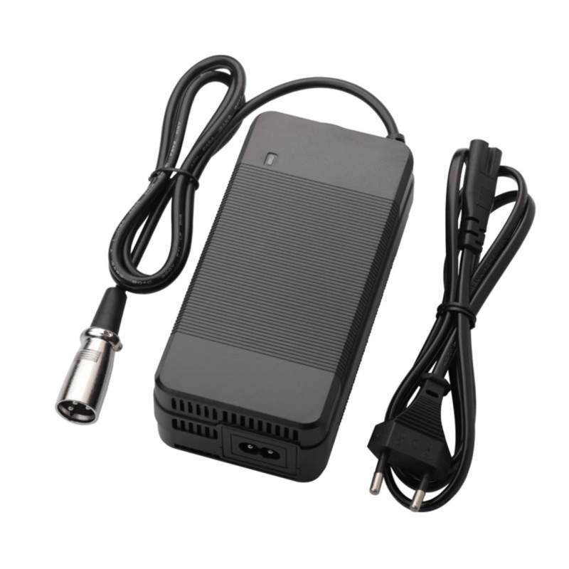 54,6v 4A nabíjačka pre elektrobicykel alebo elektrokolobežku - výkon 219W  - 1 54,6v 4A nabíjačka pre elektrobicykel alebo elekt