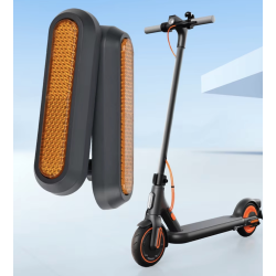Svetootrazhayushchiye korpusa ili zadniy obtekatel' otrazhatelya dlya elektricheskogo samokata Xiaomi 4 Go ili analogichnogo.  -