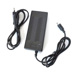 Ładowarka do wewnętrznego akumulatora hulajnogi elektrycznej Navee V40  - 1