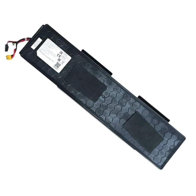 Alkuperäinen akku 7650mah 36v Xiaomi Electric Scooter 4 tai vastaaviin sähköskoottereihin Xiaomi - 1 Alkuperäinen akku 7650mah 3